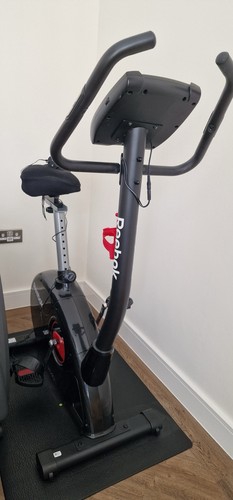 Reebok exercise bike - reebok, +